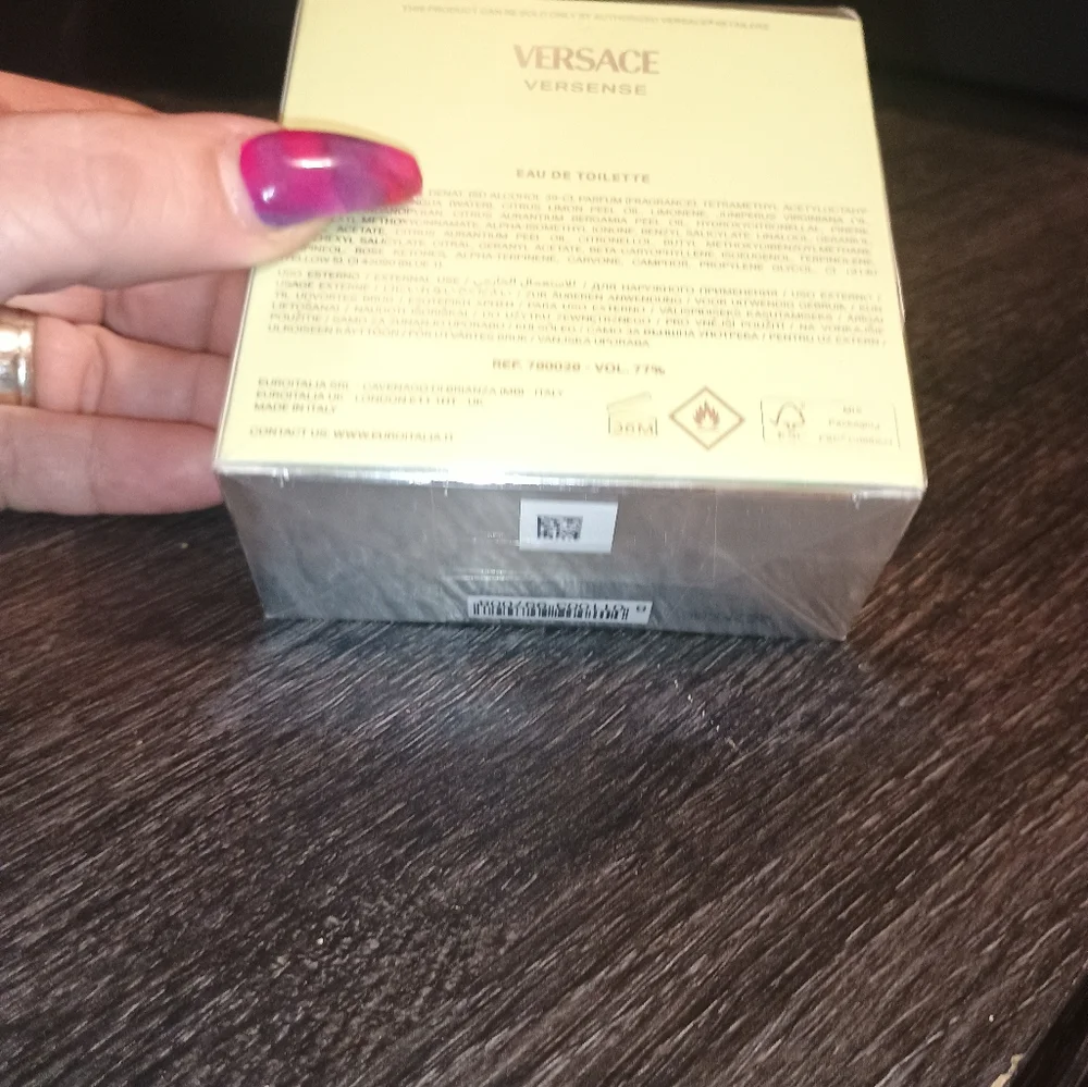 Versace Versense Eau de Toilette. Men's Cologne New In Box - Picture 7 of 7